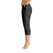 Raven Capri Leggings - 57 Peaks